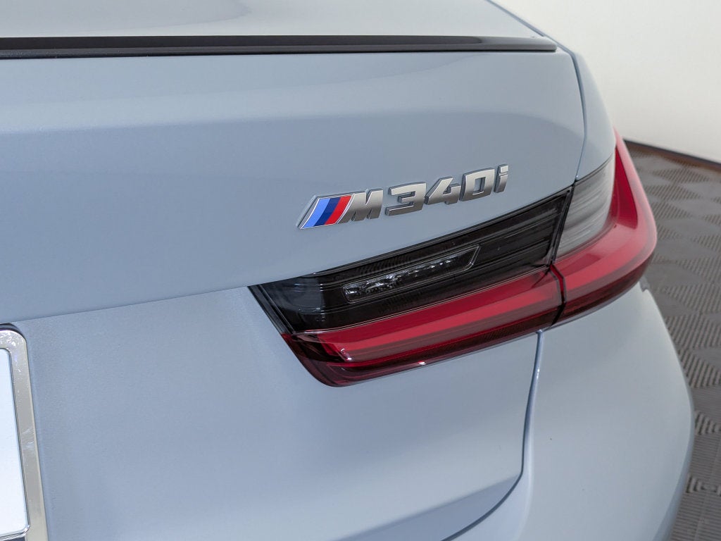 2025 BMW 340i M340i xDrive