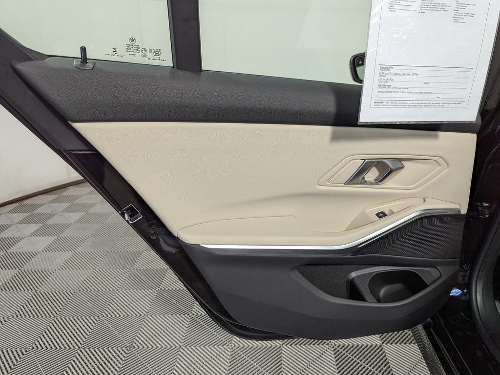 2025 BMW 3 Series 330i xDrive