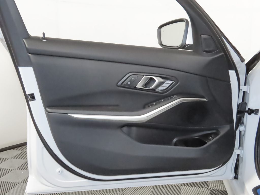 2025 BMW 330i 330i xDrive