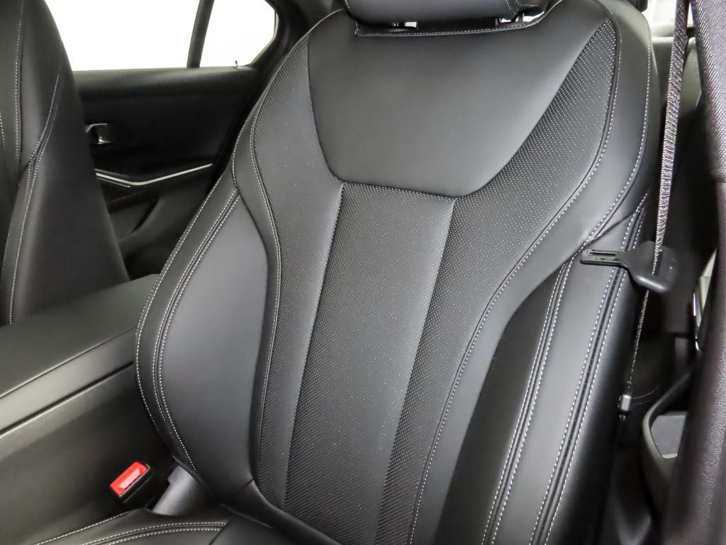 2025 BMW 330i 330i xDrive