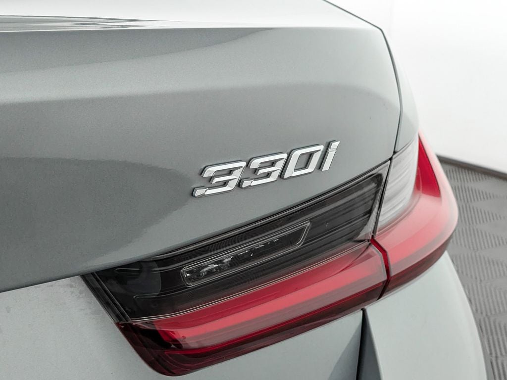 2023 BMW 3 Series 330i xDrive