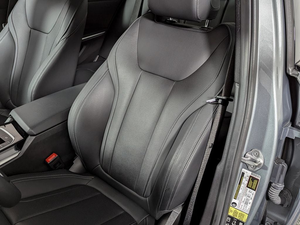 2023 BMW 3 Series 330i xDrive