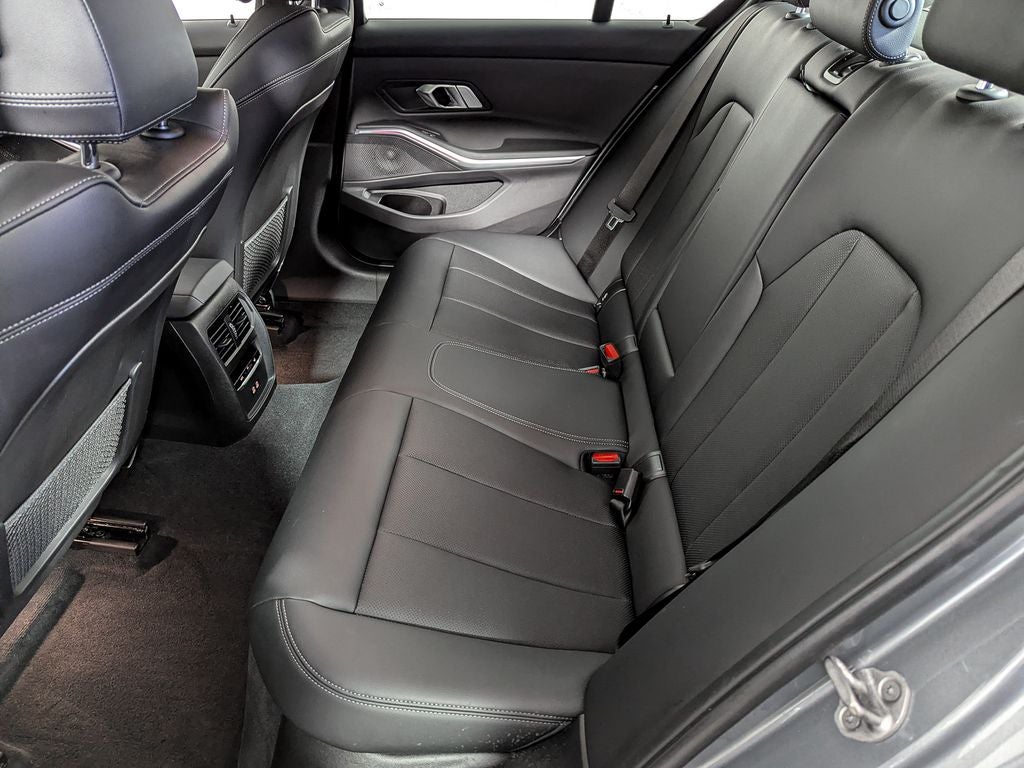 2023 BMW 3 Series 330i xDrive