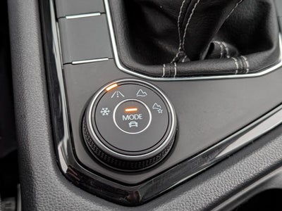 2024 Volkswagen Taos 1.5T SEL