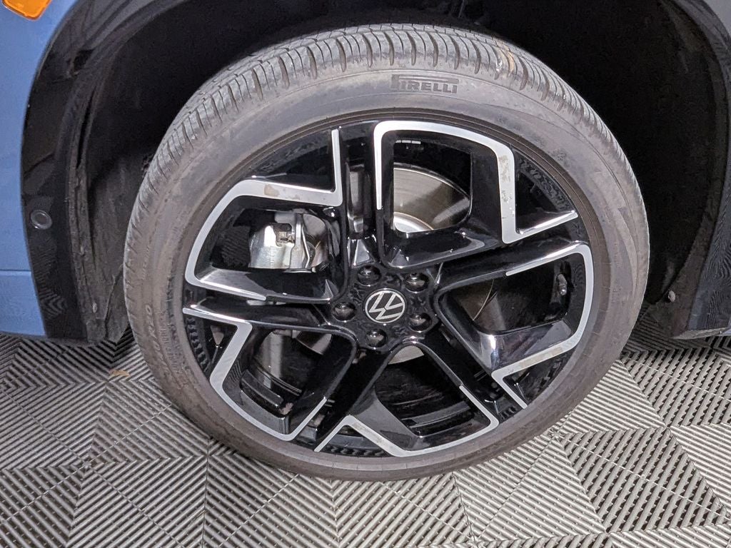 2026 Volkswagen Tiguan 2.0T SEL R-Line Turbo