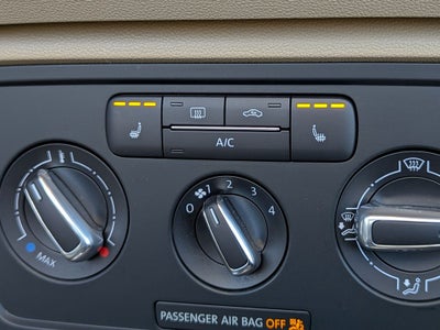 2013 Volkswagen Beetle 2.0 TSi