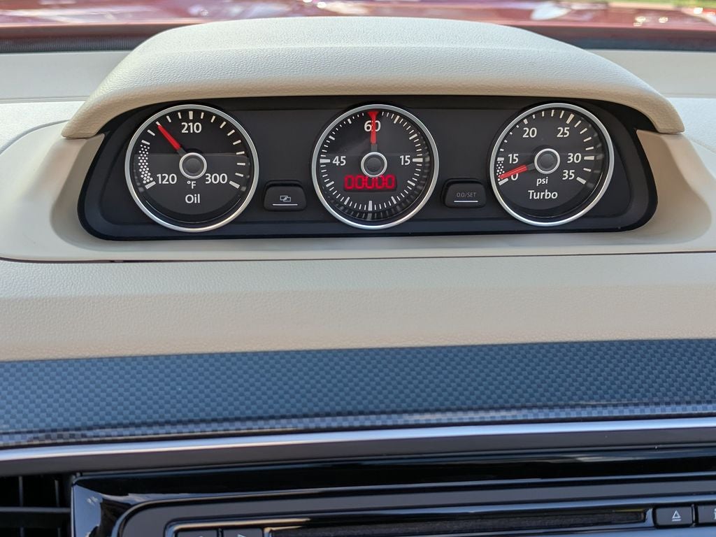 2013 Volkswagen Beetle 2.0 TSi