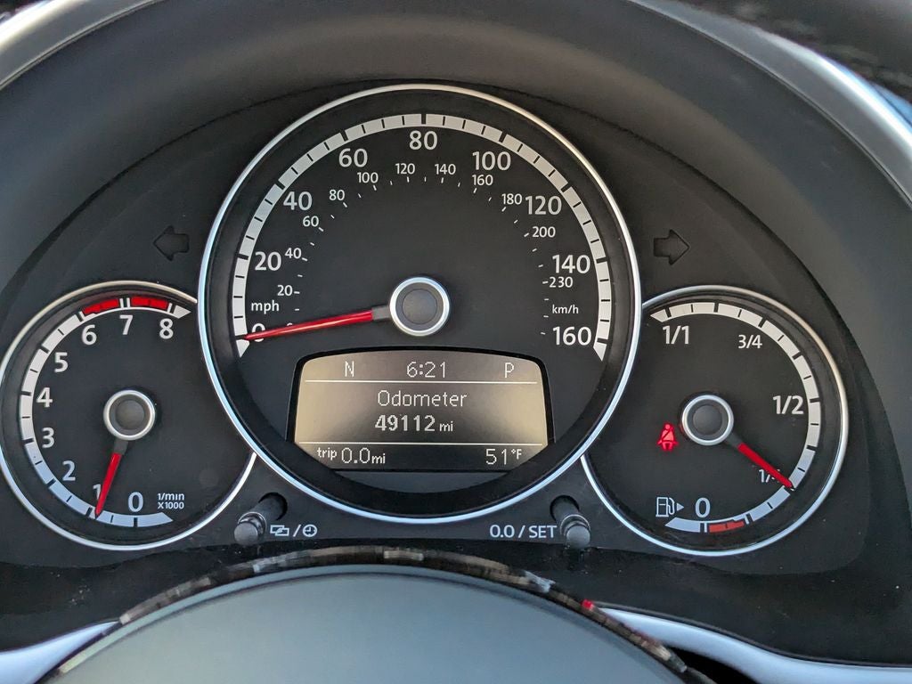 2013 Volkswagen Beetle 2.0 TSi