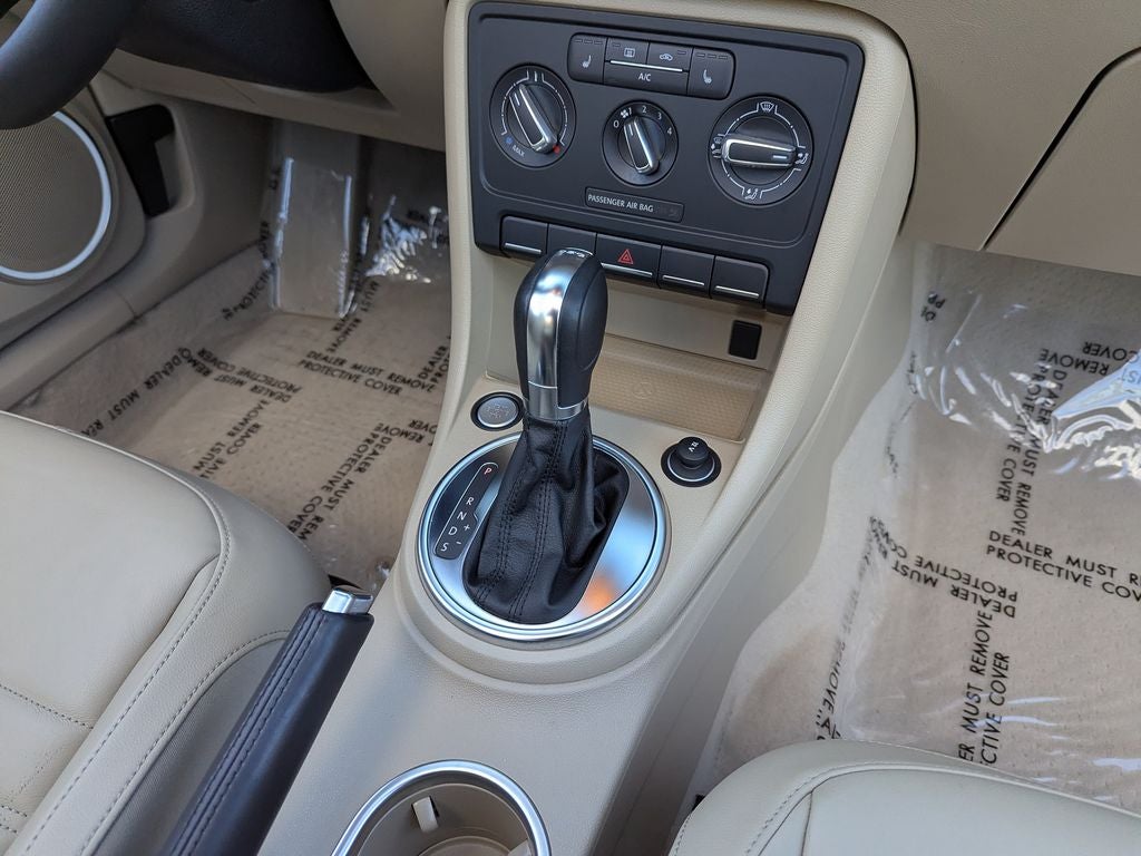 2013 Volkswagen Beetle 2.0 TSi