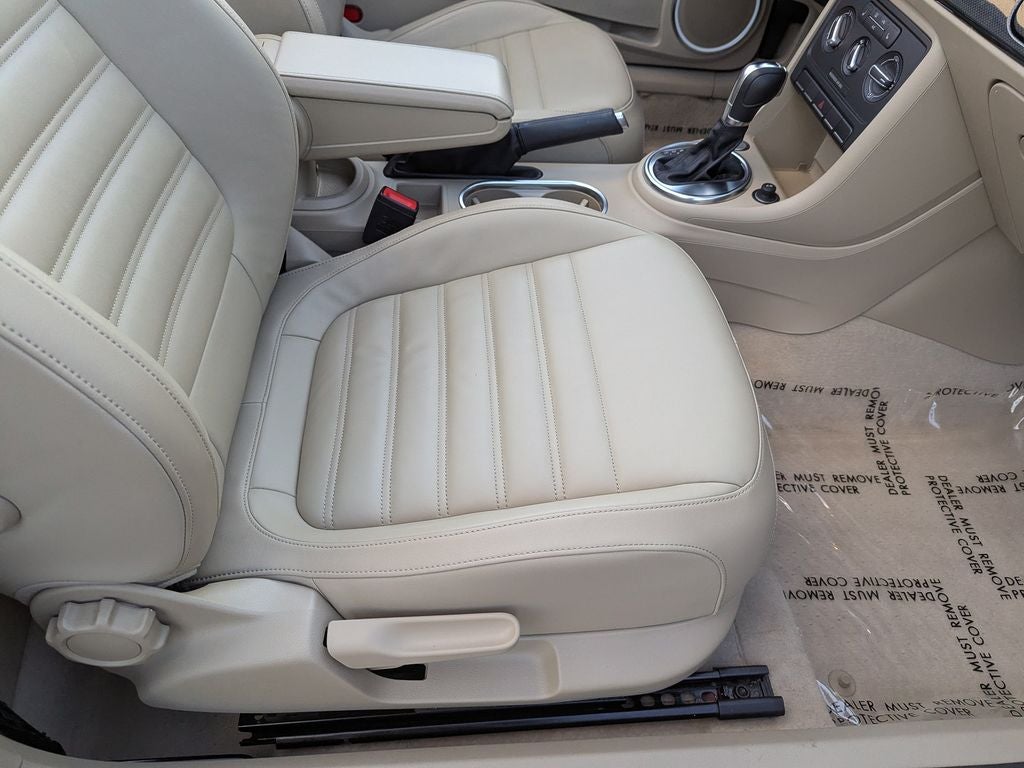 2013 Volkswagen Beetle 2.0 TSi