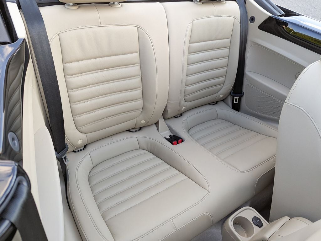 2013 Volkswagen Beetle 2.0 TSi