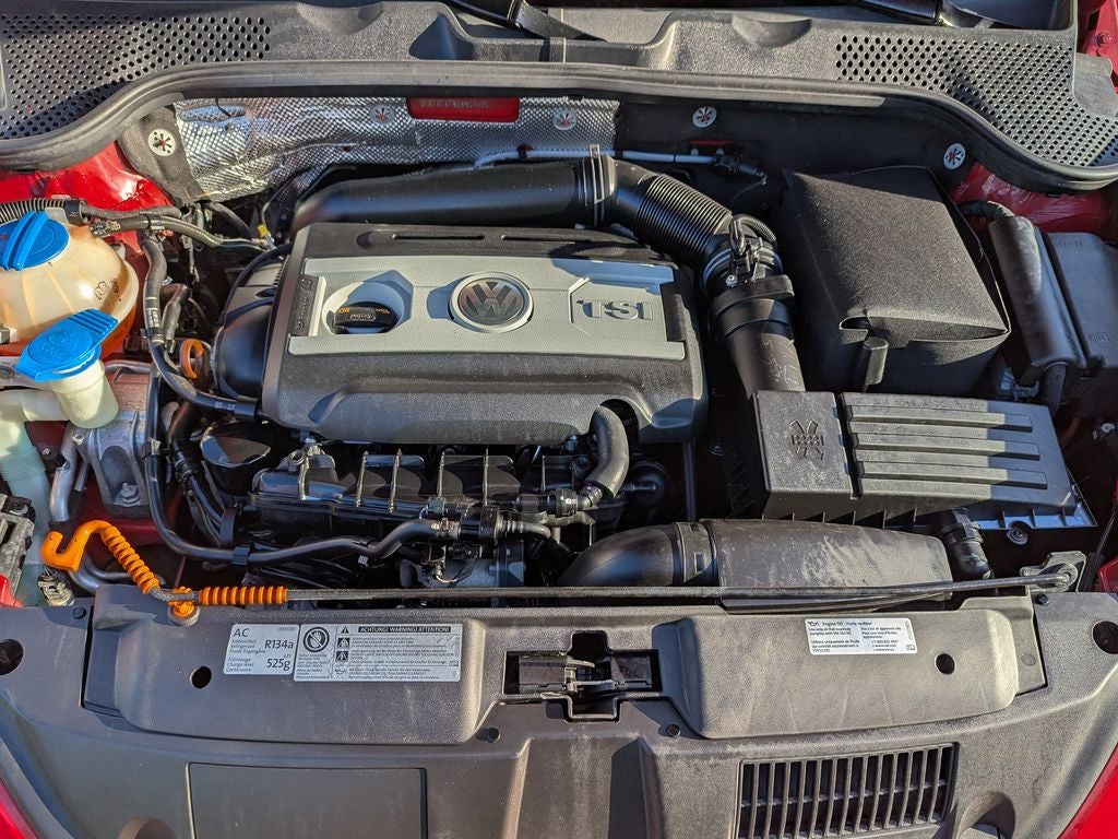 2013 Volkswagen Beetle 2.0 TSi