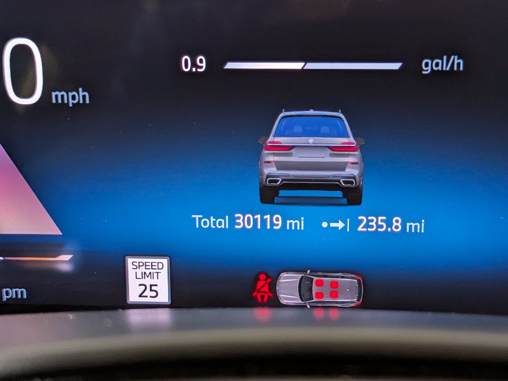 2024 BMW X7 xDrive40i