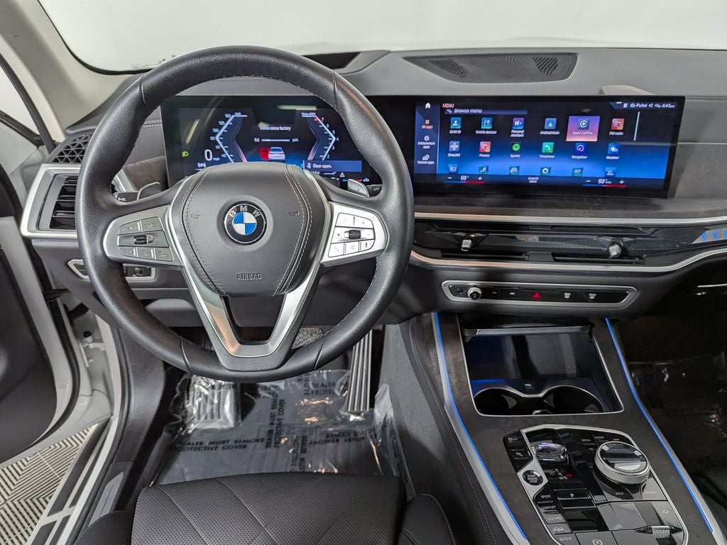 2023 BMW X7 xDrive40i