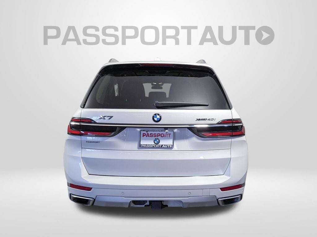 2023 BMW X7 xDrive40i