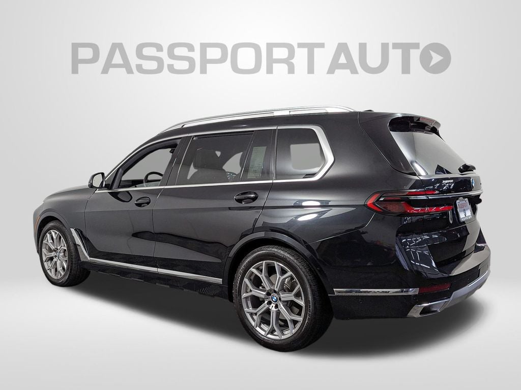 2025 BMW X7 xDrive40i