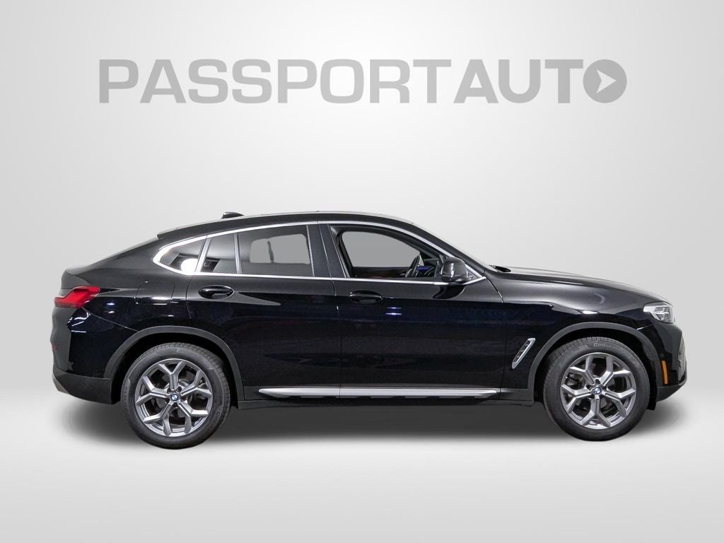 2023 BMW X4 xDrive30i