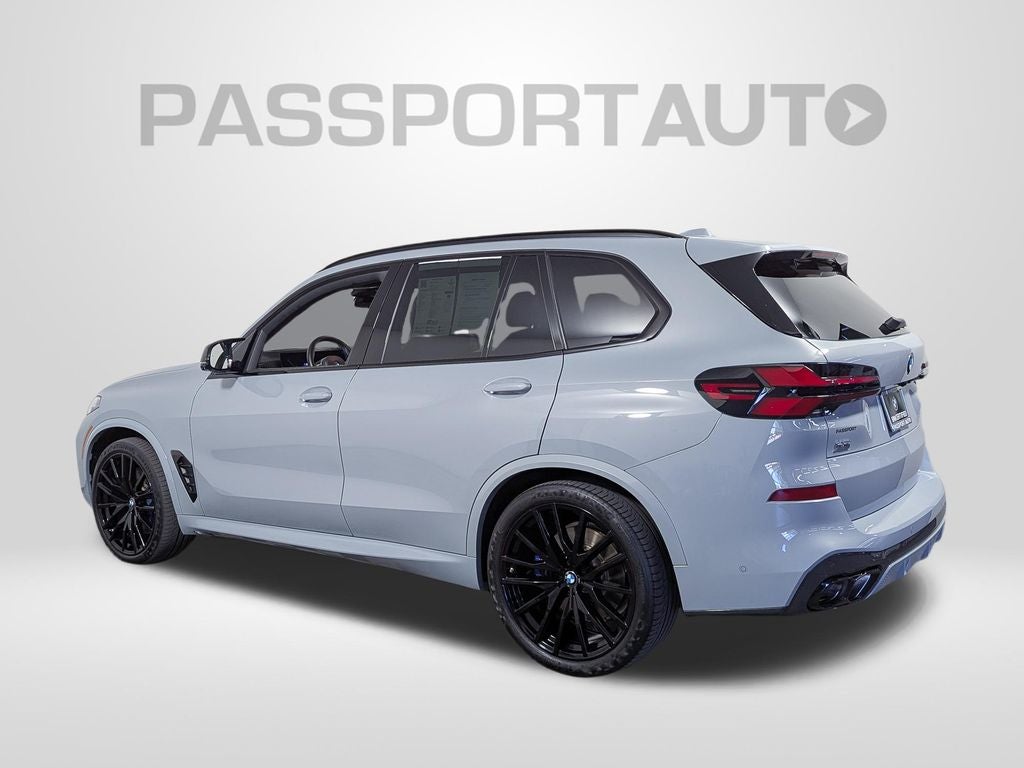 2024 BMW X5 M60i