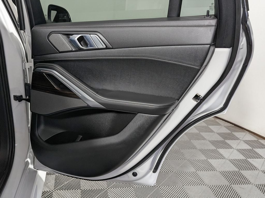 2024 BMW X6 xDrive40i