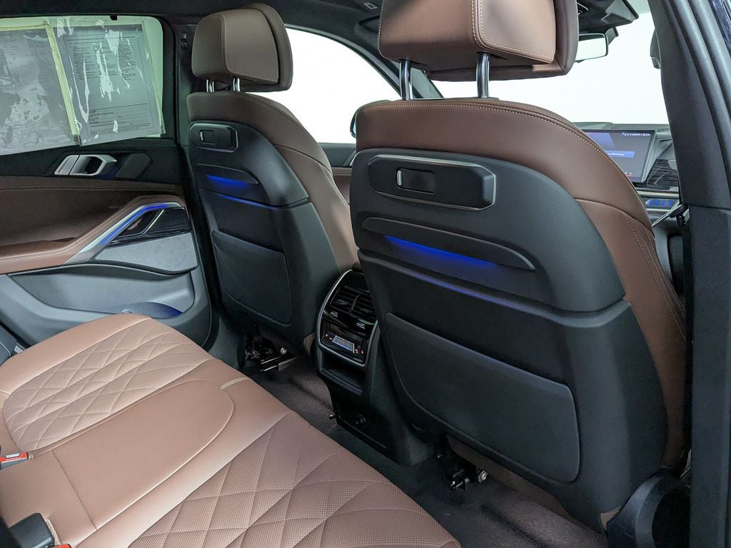2025 BMW X6 xDrive40i