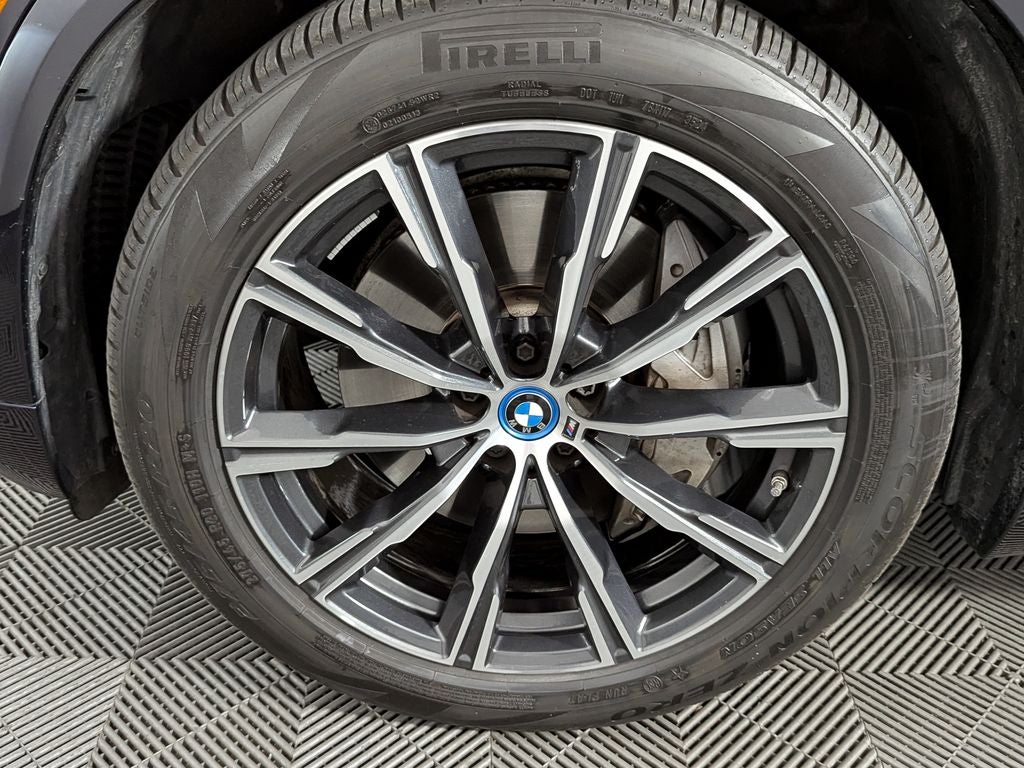 2025 BMW X5 xDrive50e