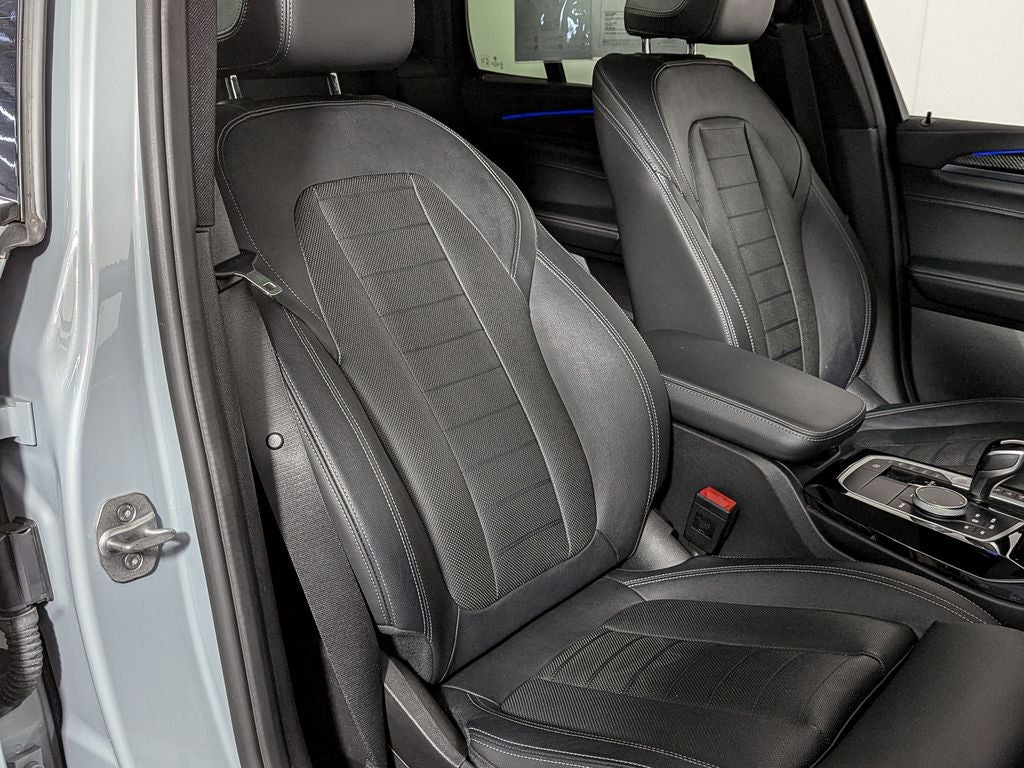 2022 BMW X3 M40i