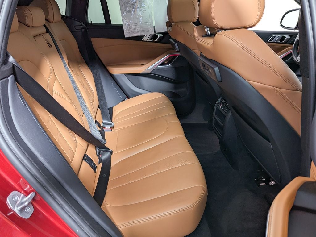 2022 BMW X6 xDrive40i