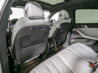 2023 BMW X6 xDrive40i