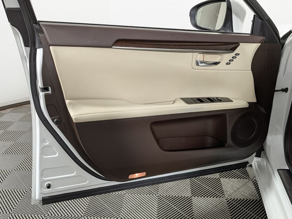 2017 Lexus ES 350