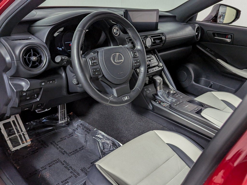 2025 Lexus IS 350 F SPORT