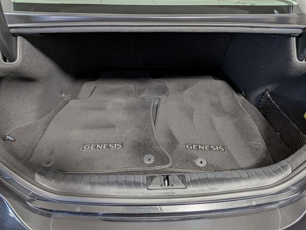 2022 Genesis G70 2.0T