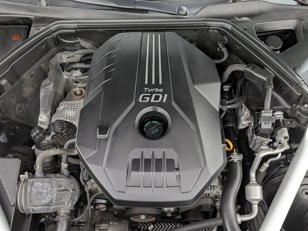 2022 Genesis G70 2.0T