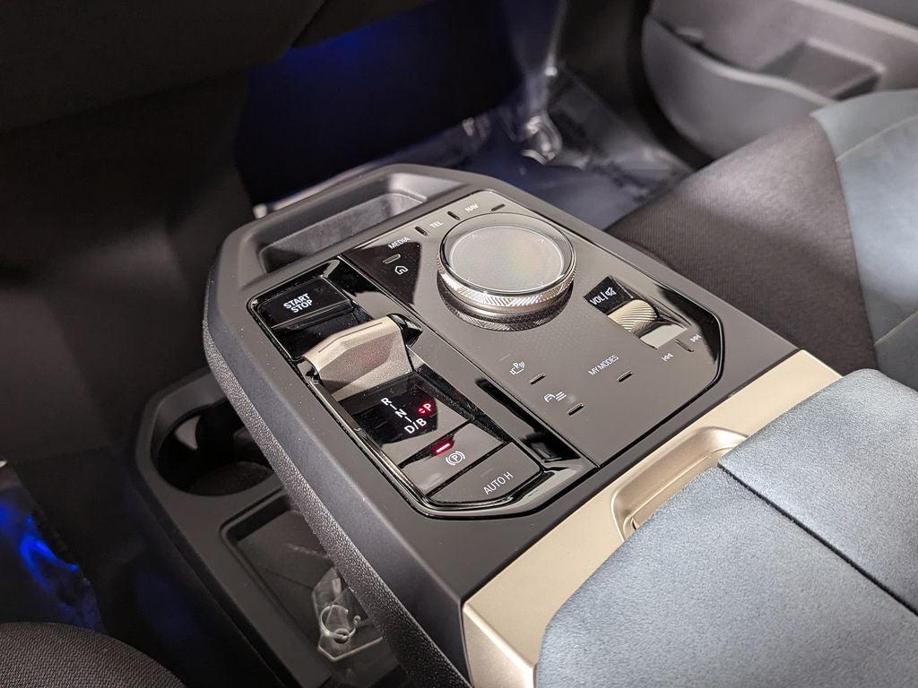 2024 BMW iX xDrive50
