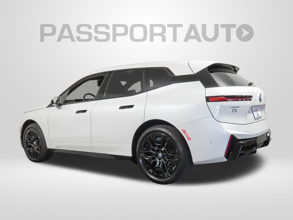 2026 BMW iX xDrive45