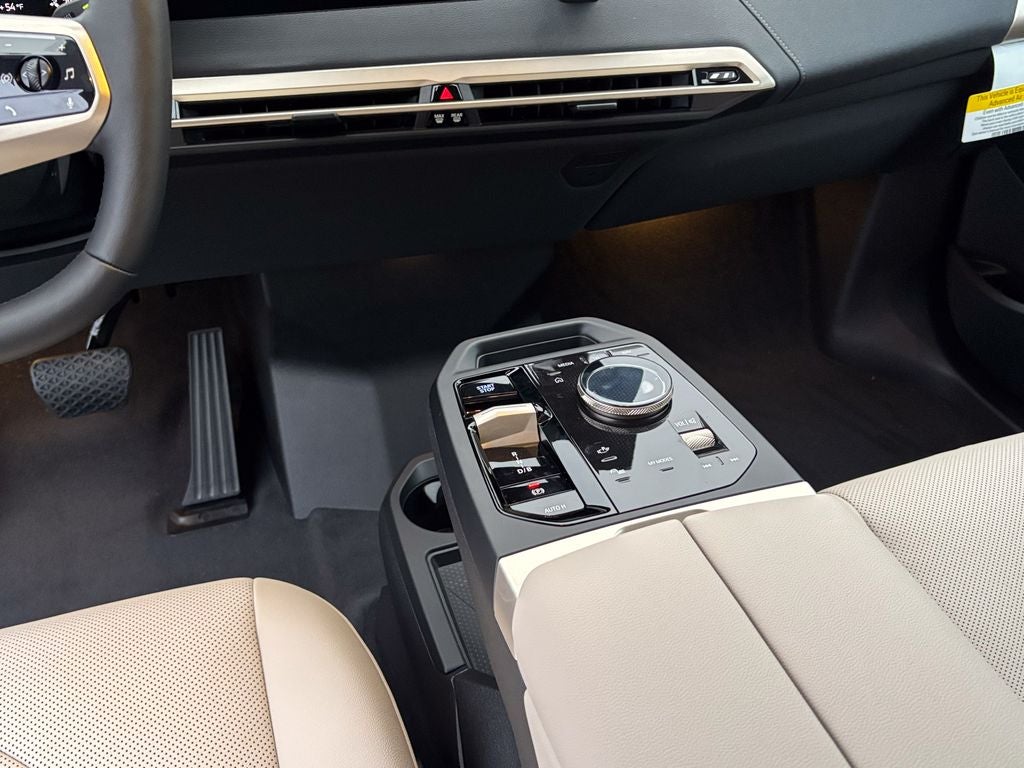 2026 BMW iX xDrive45