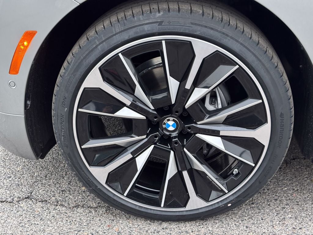 2026 BMW iX xDrive45