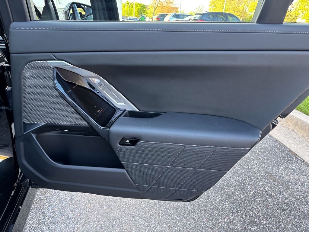 2023 BMW 760i 760i xDrive