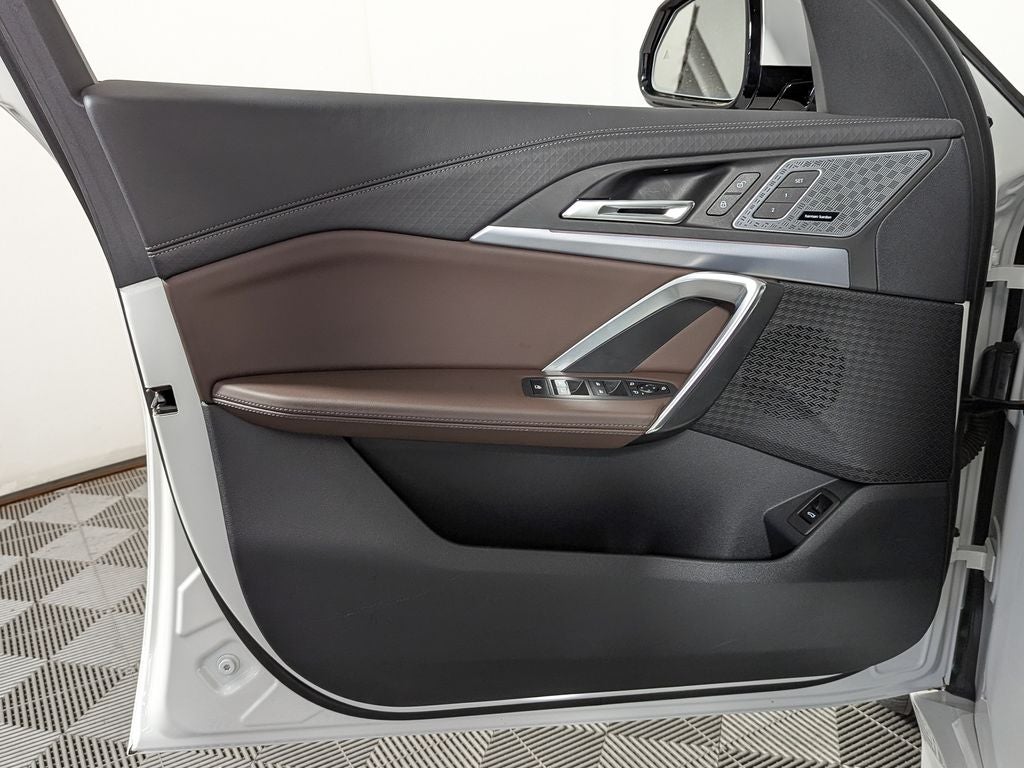 2025 BMW X2 xDrive28i