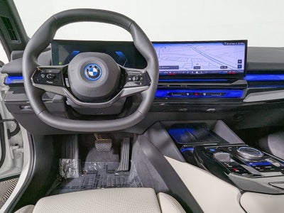 2025 BMW i5 xDrive40 xDrive40