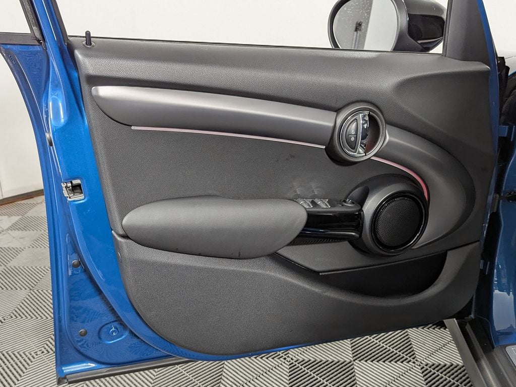 2022 MINI Cooper Cooper