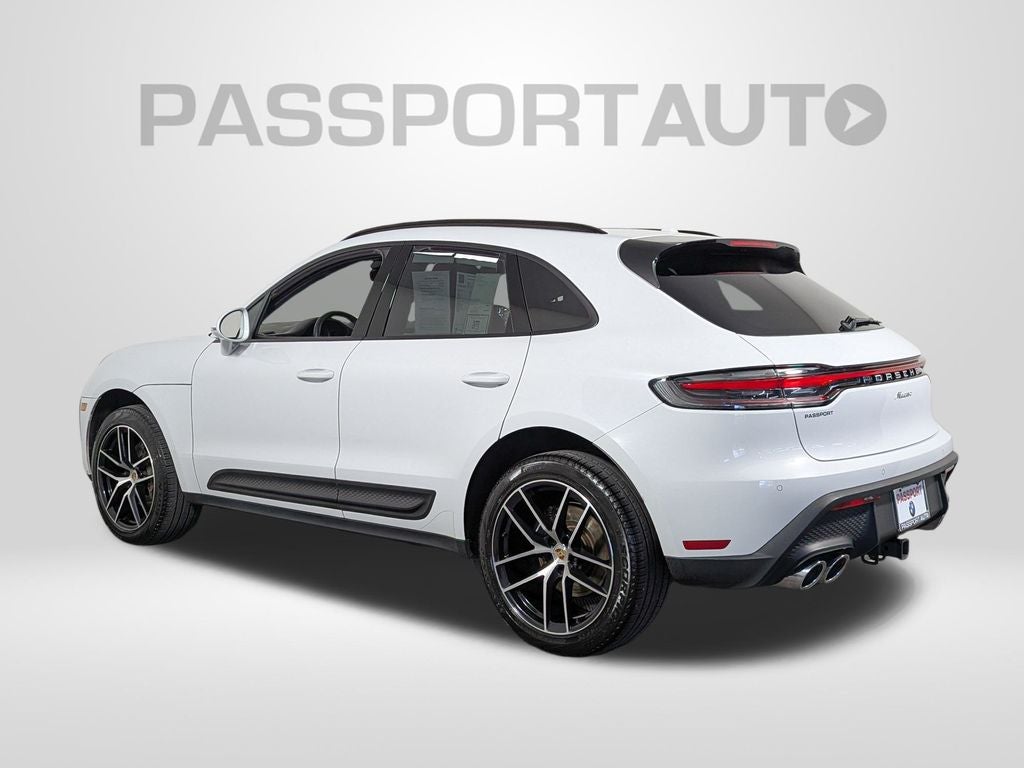 2024 Porsche Macan Base