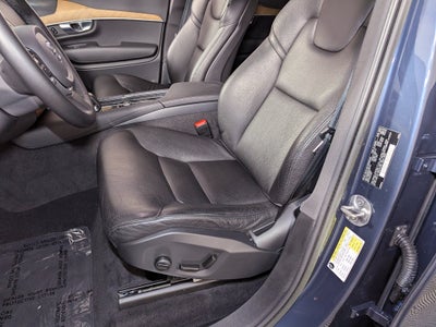 2023 Volvo XC90 B6 Plus 7-Seater