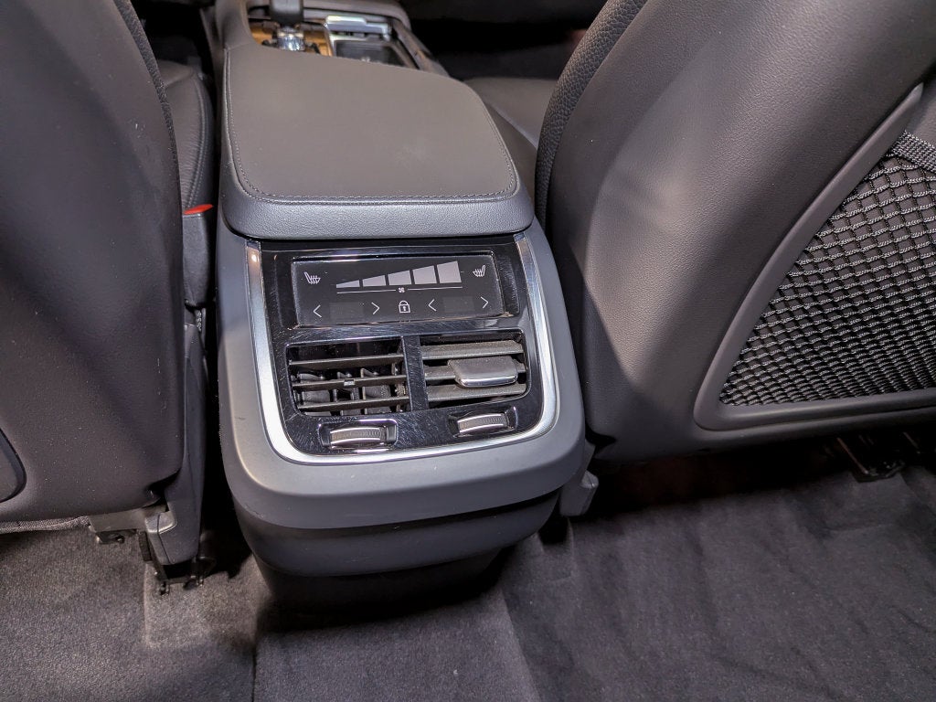 2023 Volvo XC90 B6 Plus 7-Seater
