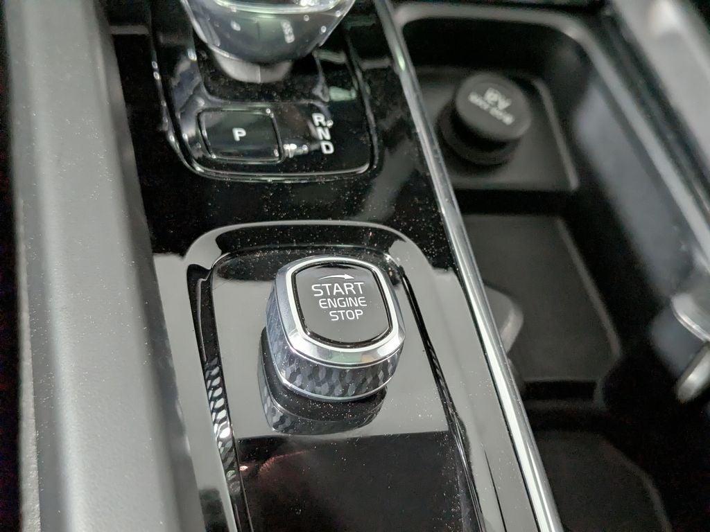 2023 Volvo XC60 B5 Ultimate Bright Theme