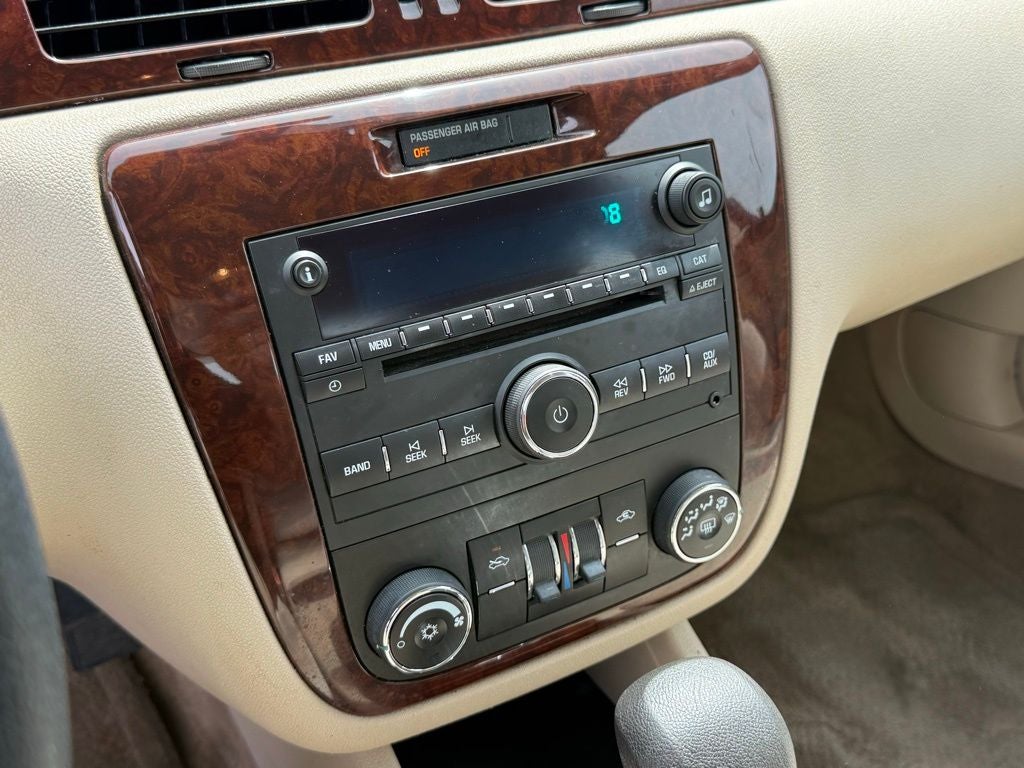 2010 Chevrolet Impala LS