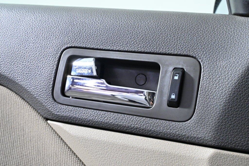 2010 Ford Fusion Hybrid Base