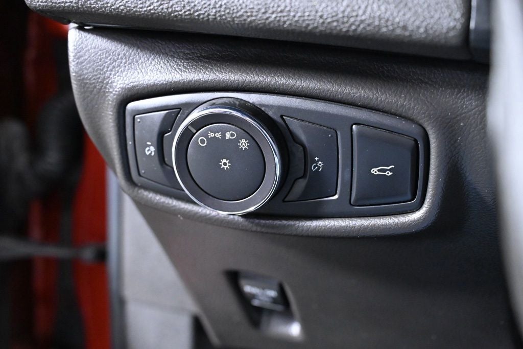 2014 Lincoln MKZ Base