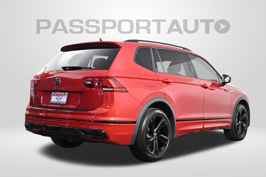 2024 Volkswagen Tiguan SE R-Line Black
