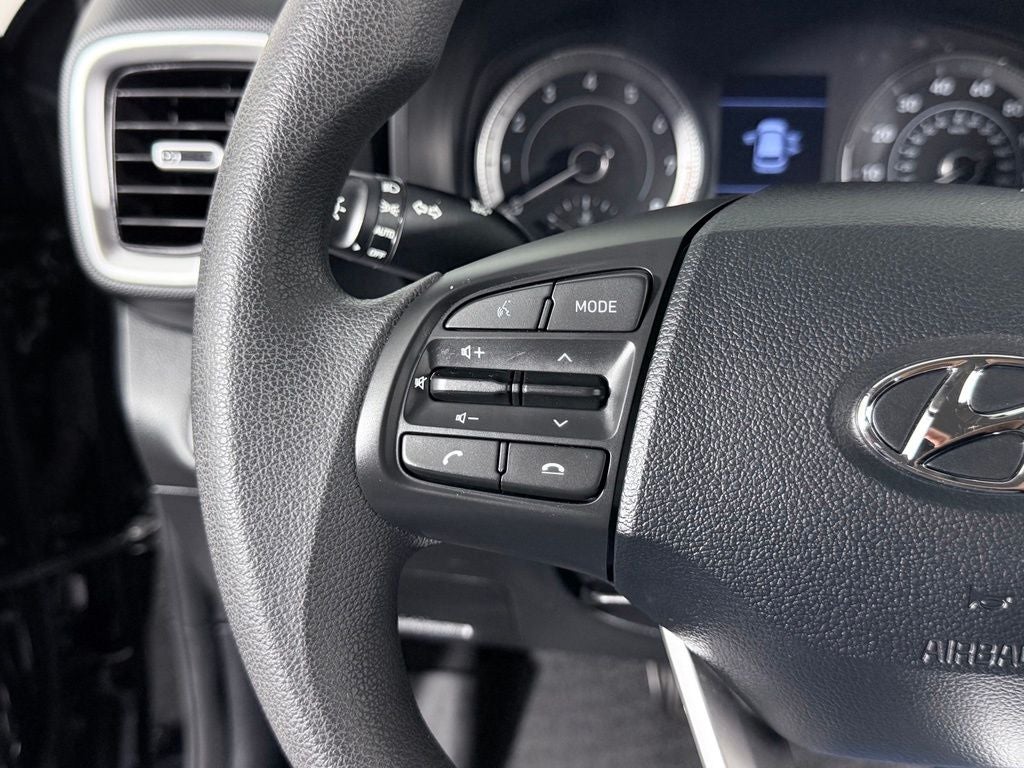 2022 Hyundai Venue SE