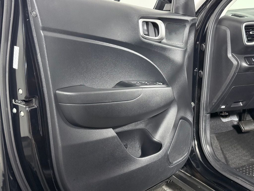 2022 Hyundai Venue SE